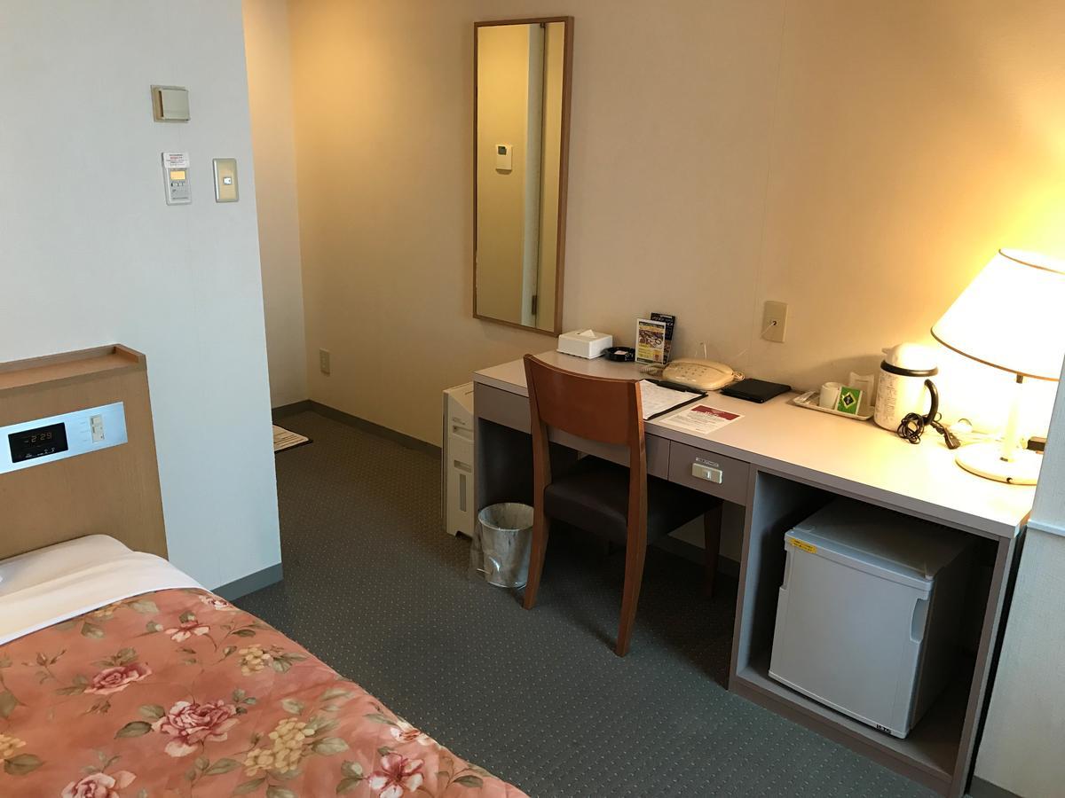Shin Sayama Hotel Экстерьер фото